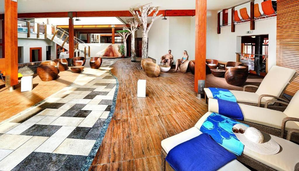 Apartman Liptov - Hotel Bešeňová Extérieur photo